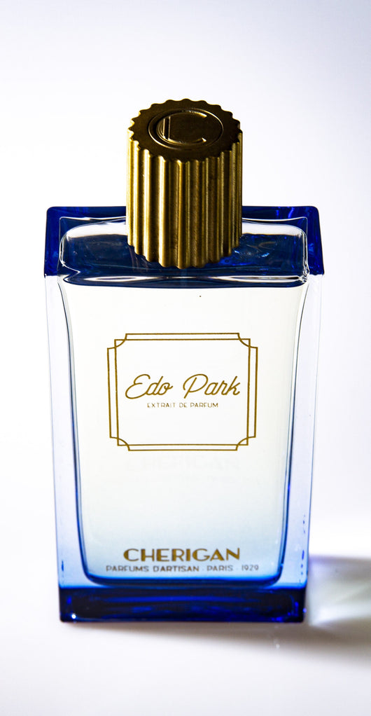 Edo Park front and top visual of the 100ml bottle with the Golden cap with the logo
