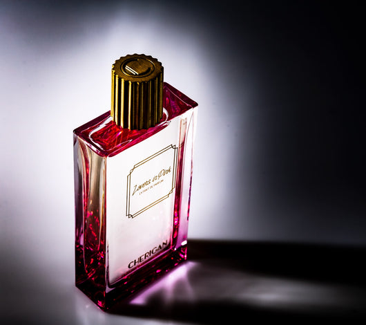 Lovers in Pink 100ml Bottle Shiny visual